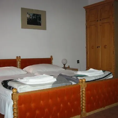 Gæstehus Kastelyfogado 3*